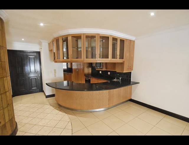 2 BEDROOM APARTMENT FOR SALE IN MORNINGSIDE